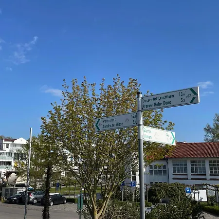 Apartamento Meerfarbig - Haustierfrei -balkon - Glasfaser - Parkplatz - Fahrradschuppen - Zentral&ruhig - E-ladesaeule - Waschtrockner - Nichtraucher Zingst