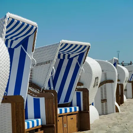 Apartamento Meerfarbig - Haustierfrei -balkon - Glasfaser - Parkplatz - Fahrradschuppen - Zentral&ruhig - E-ladesaeule - Waschtrockner - Nichtraucher