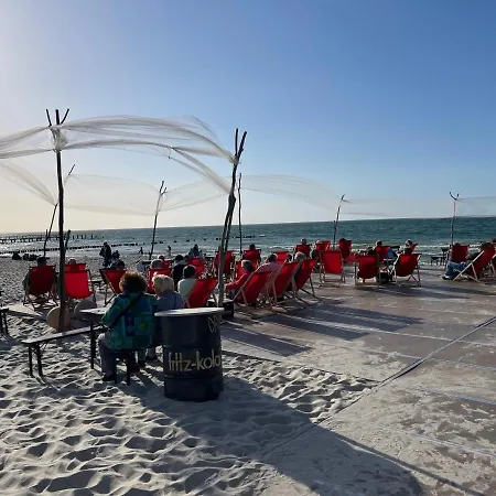 Meerfarbig - Haustierfrei -balkon - Glasfaser - Parkplatz - Fahrradschuppen - Zentral&ruhig - E-ladesaeule - Waschtrockner - Nichtraucher Apartamento *