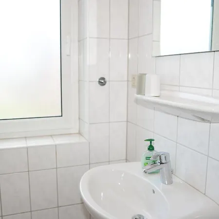 Haustierfrei - Meerfarbig - Glasfaser -balkon - Parkplatz - Fahrradschuppen - Zentral&ruhig - E-ladesaeule - Waschtrockner - Nichtraucher - Allergikerfreundlich